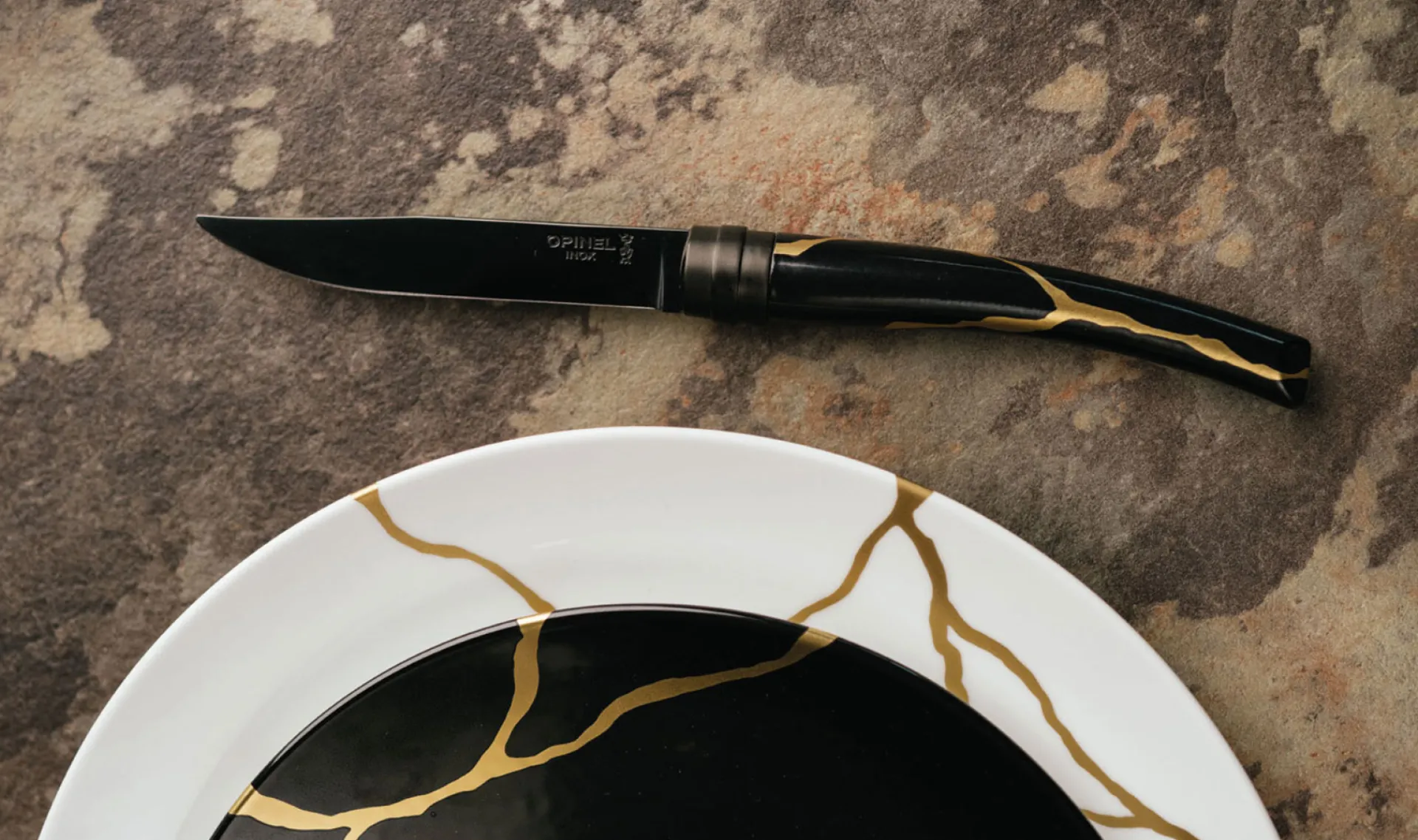 Outlet Opinel Coffret de 2 couteaux de table Kintsugi Charbon Lame Noire
